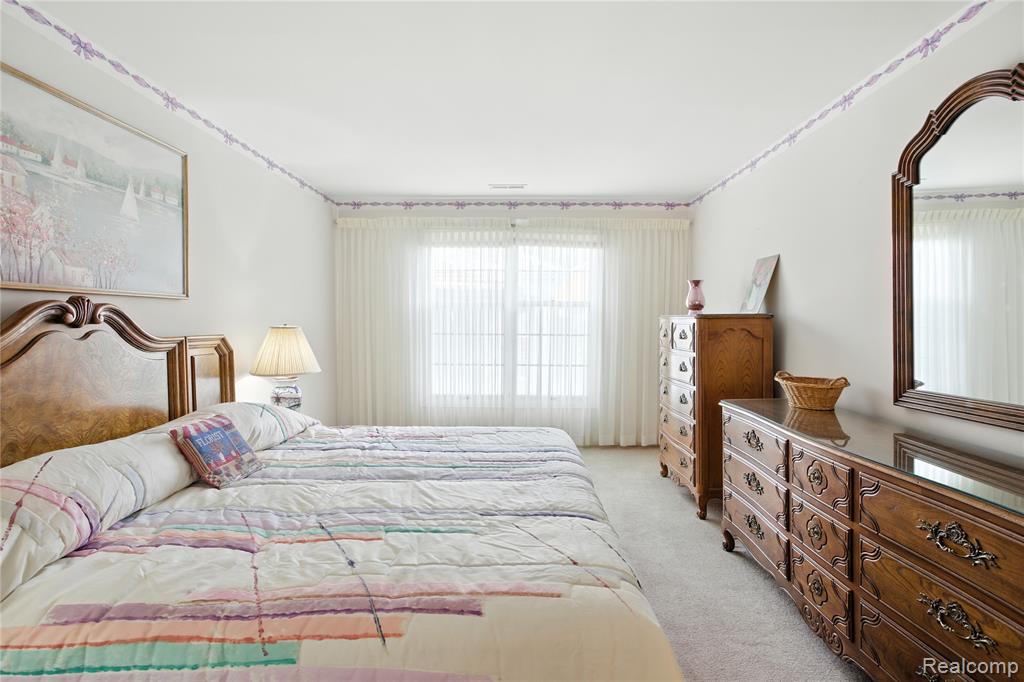 19710 W 13 Mile Road, 211, Beverly Hills, MI 48025 — Photo 26