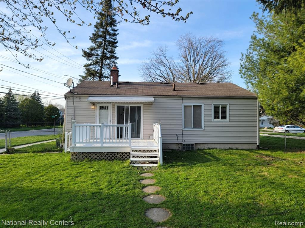 8404 BUSKO Avenue, Warren, MI 48093 — front exterior