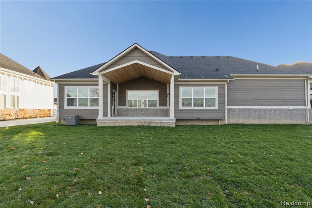 54791 Brenda Drive, Macomb, MI 48042 — Photo 37