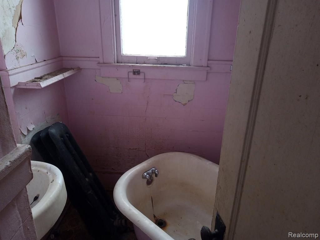 7477 PRAIRIE Street, Detroit, MI 48210 — Photo 5