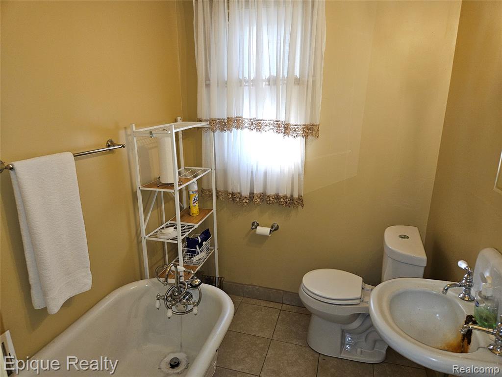 2971 Beals Street, Detroit, MI 48214 — Photo 11