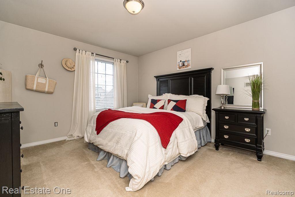 648 MELROSE, Oakland, MI — Photo 35
