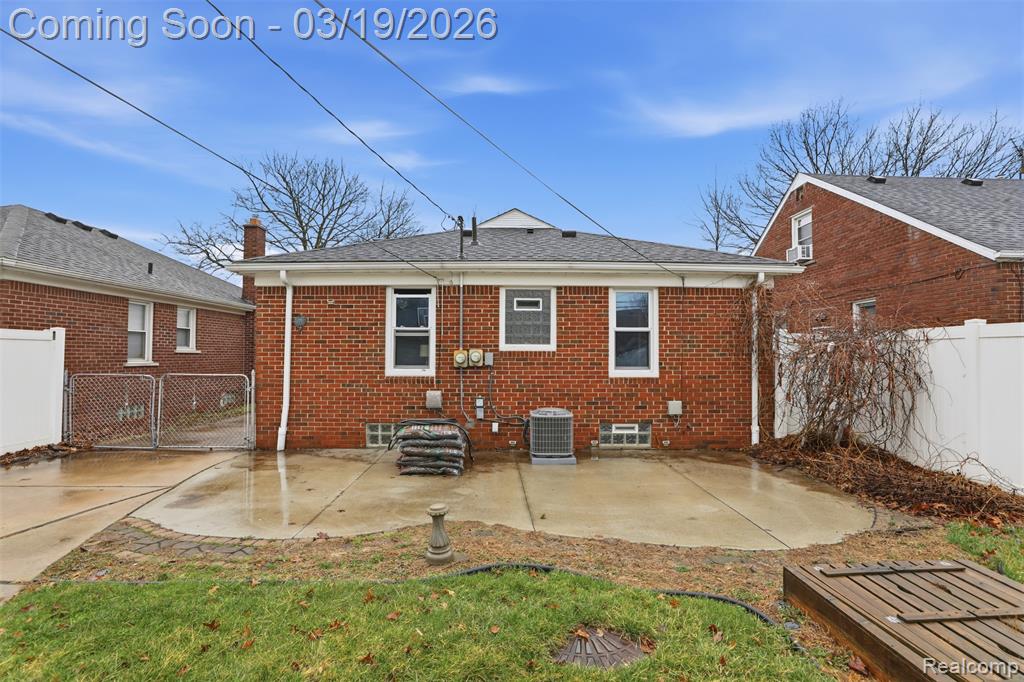 6789 Larme Avenue, Allen Park, MI 48101 — Photo 28