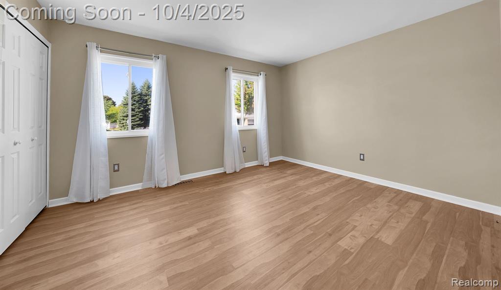 42708 Wilmington Drive, Sterling Heights, MI 48313 — Photo 41
