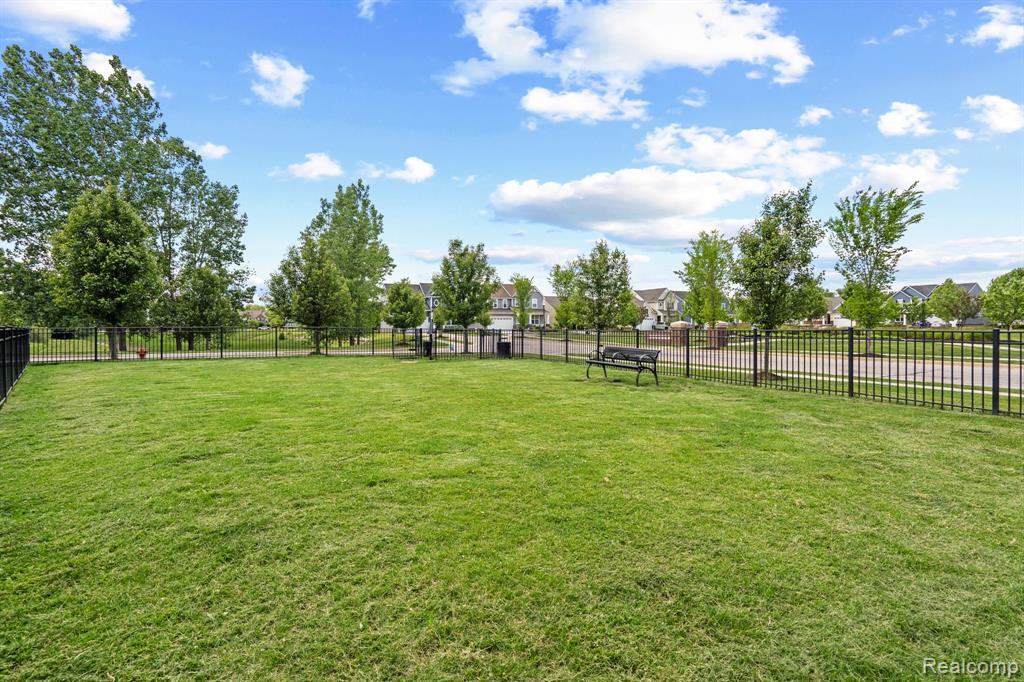 3276 Theodore E, 2, Wixom, MI 48393 — Photo 25
