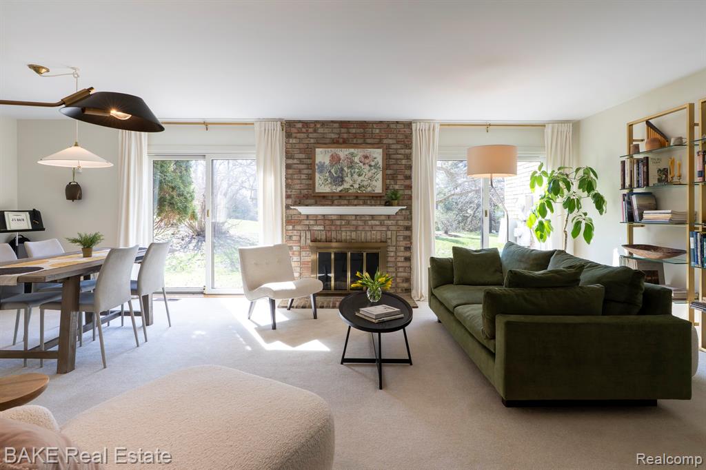 881 Greenhills Drive, Ann Arbor, MI 48105 — Photo 12