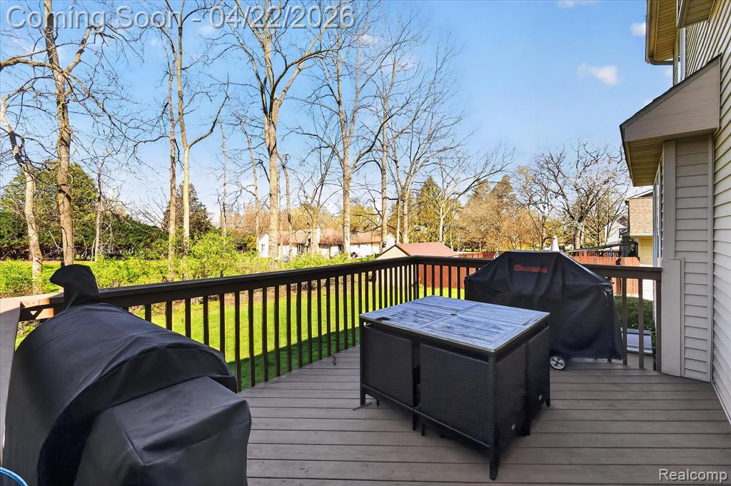 410 Bent Oak Street, Fenton, MI 48430 — Photo 36