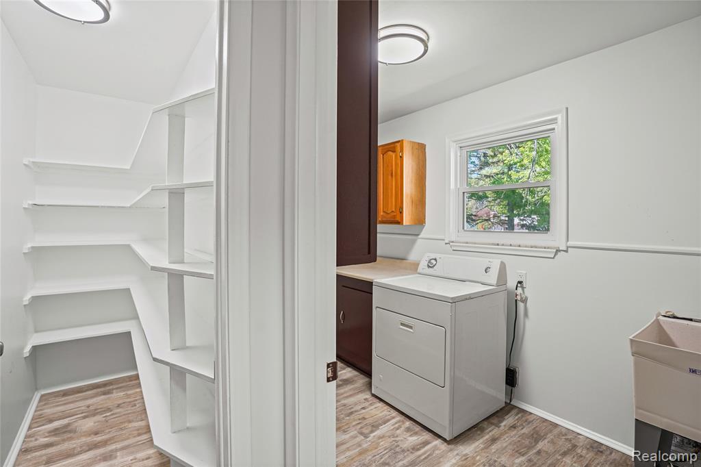 3098 Wagon Trail, Flint, MI 48507 — Photo 11