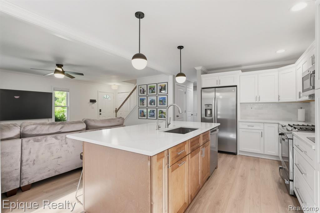 3411 Ashley Drive, Orion, MI — Photo 17