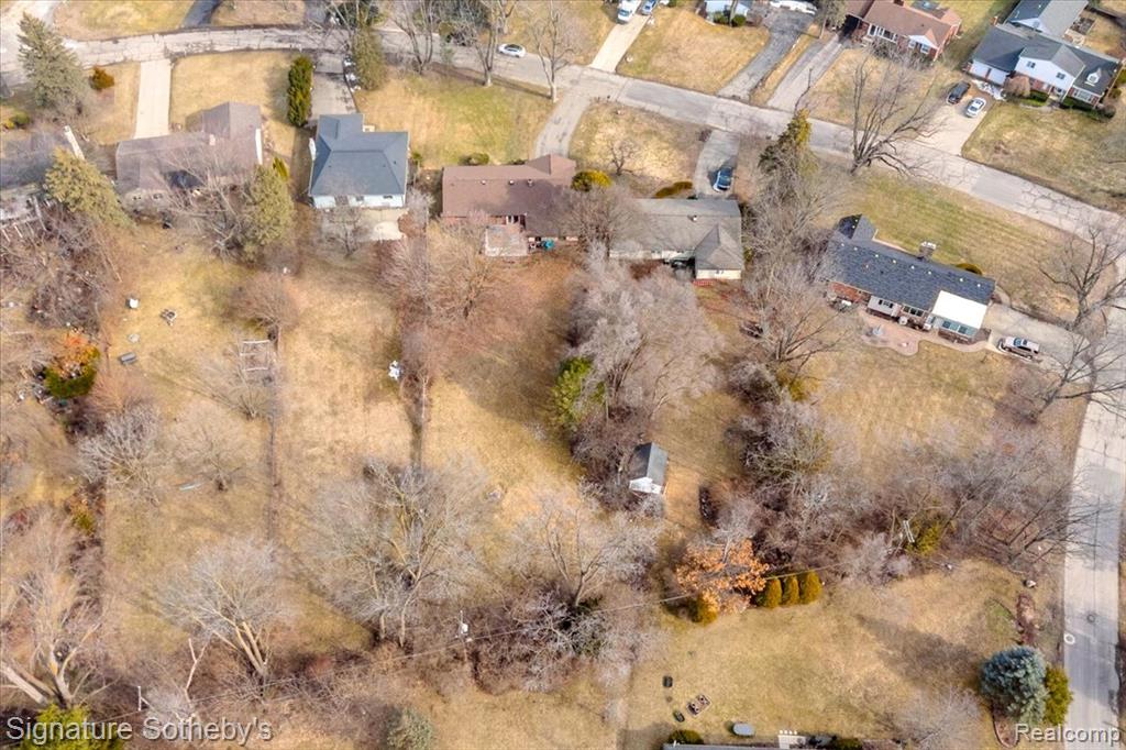 237 Marlborough Drive, Bloomfield Hills, MI 48302 — Photo 36