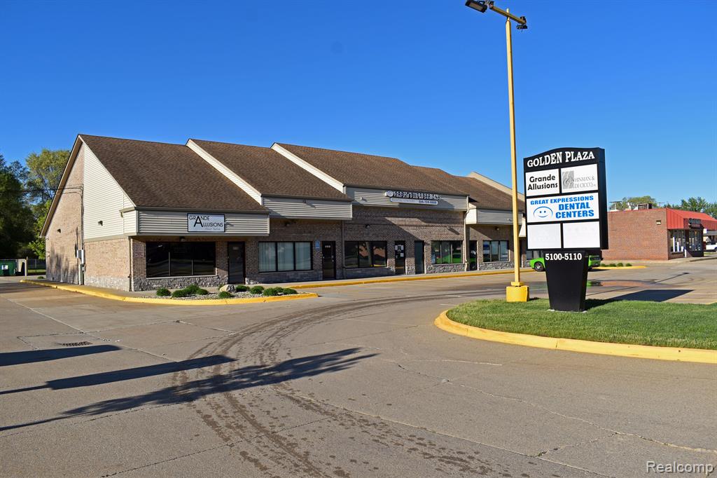 19130 SUMPTER Road, Belleville, MI, 48111