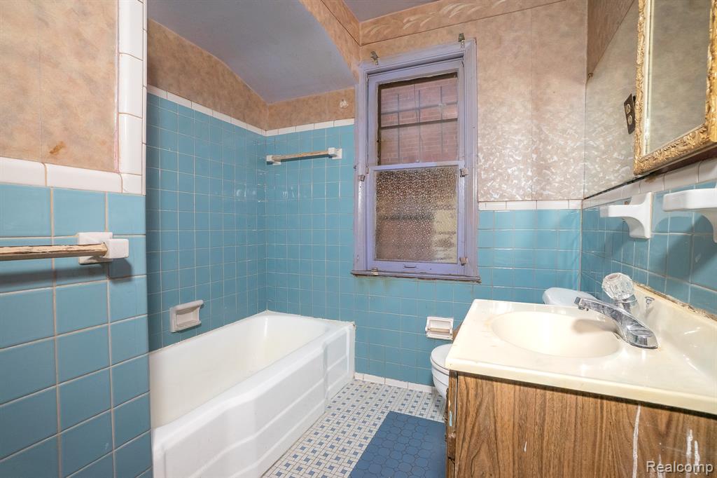 19126 STOTTER Street, Detroit, MI 48234 — Photo 7