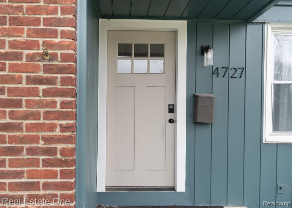 4727 OLIVIA AVENUE, Royal Oak, MI 48073 — Photo 25