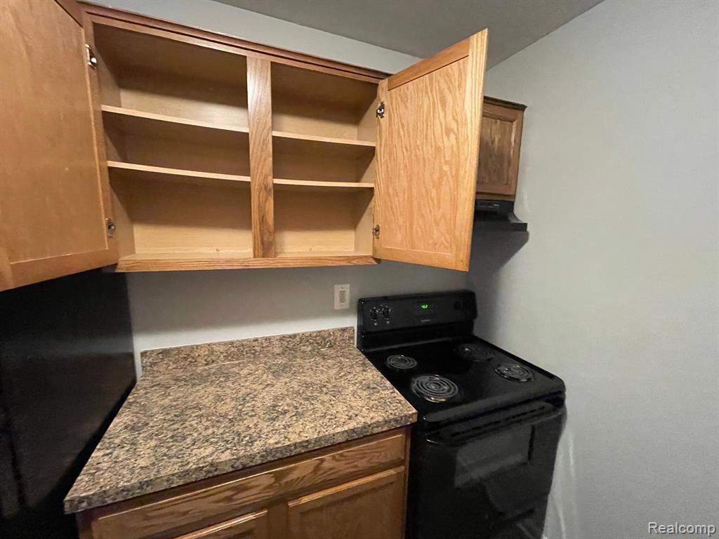 7460 CENTRAL ST APT 3, Westland, MI — Photo 7