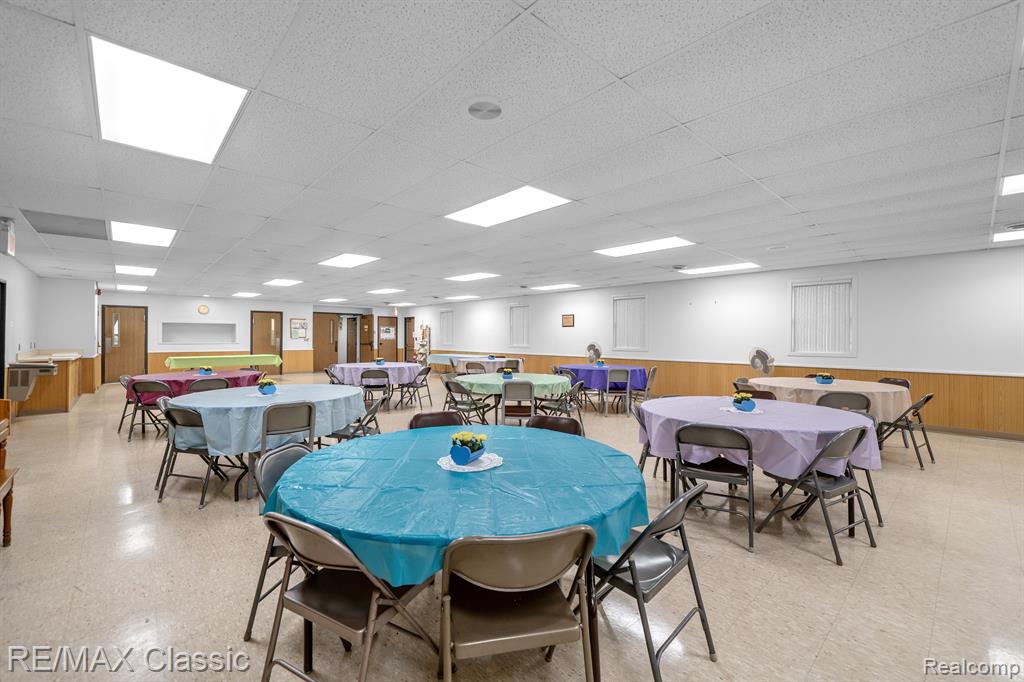 26701 JOY Road, Dearborn Heights, MI 48127 — Photo 30