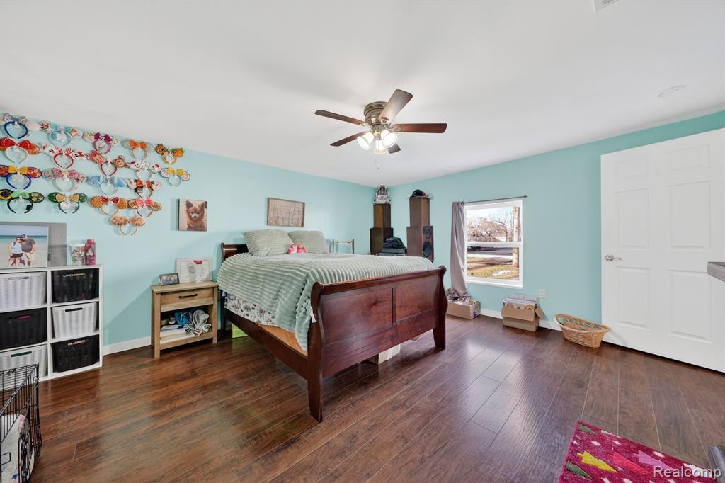 6015 Jeddo Road, MI 48032 — Photo 9