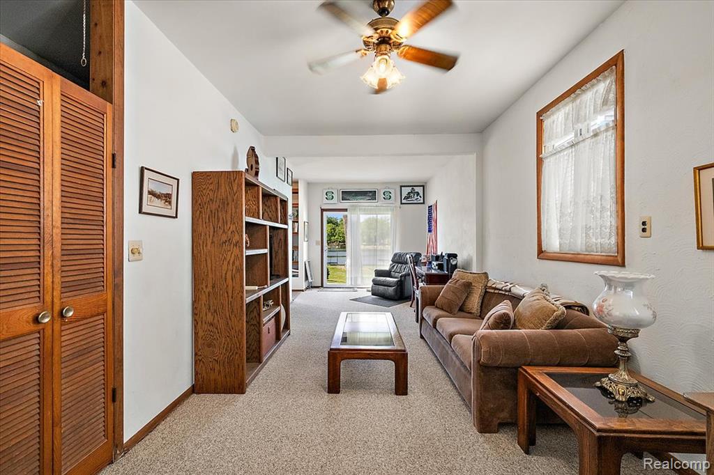 6930 Colony Drive, West Bloomfield, MI 48323 — Photo 28