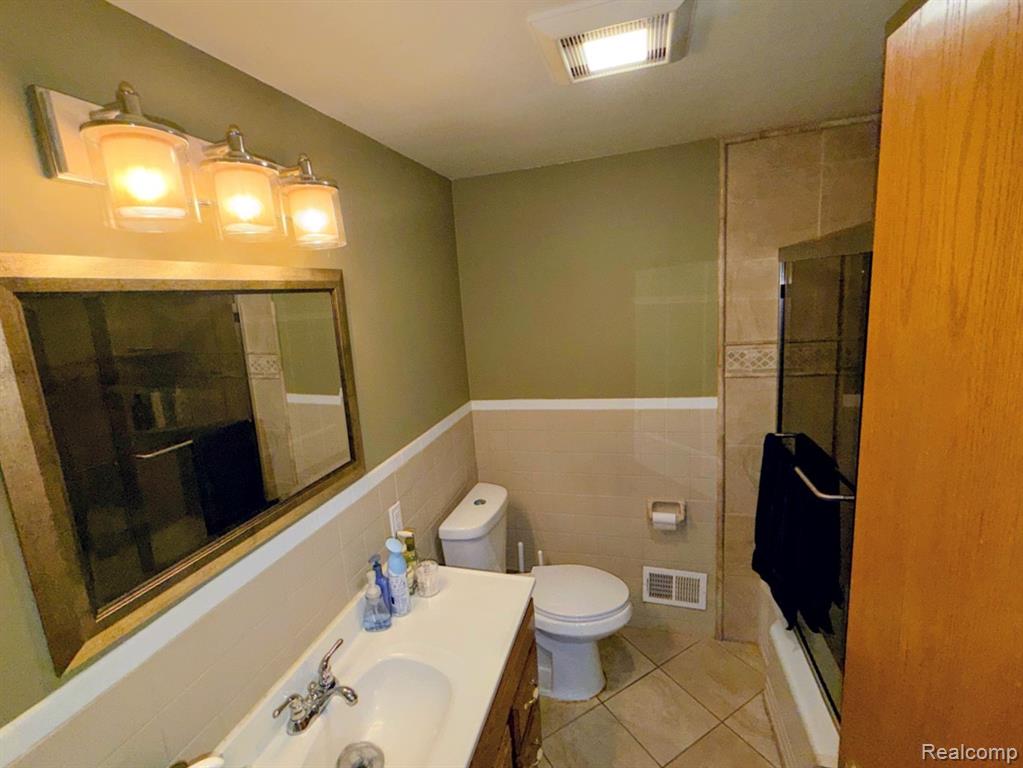 8420 Pacton Drive, Shelby Twp, MI 48317 — Photo 29