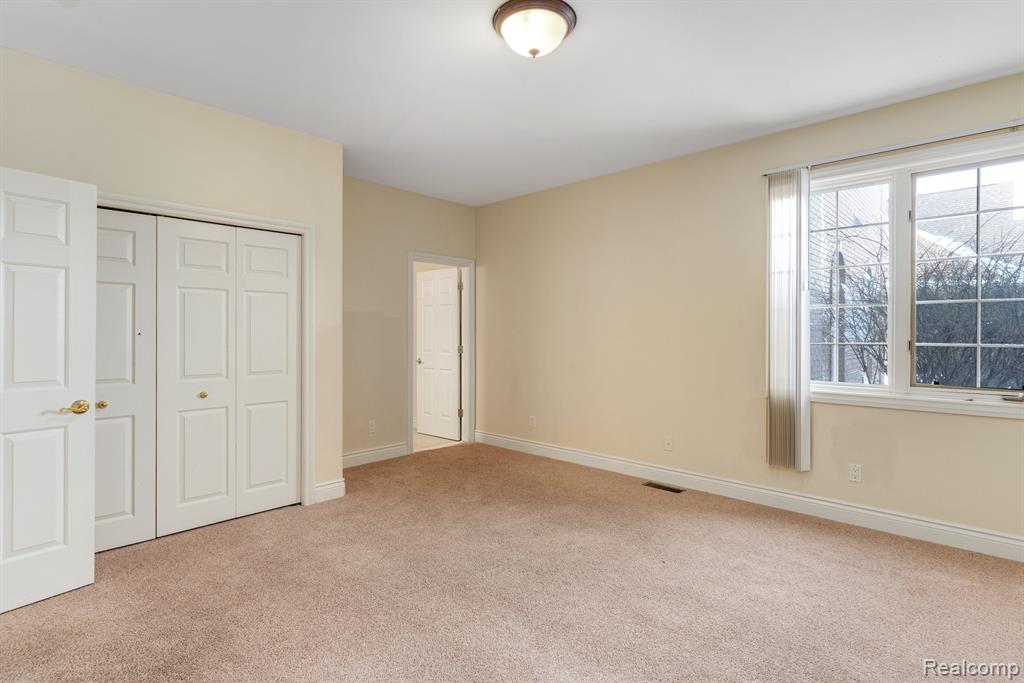 122 Sand Bar Lane, Detroit, MI 48214 — Photo 33