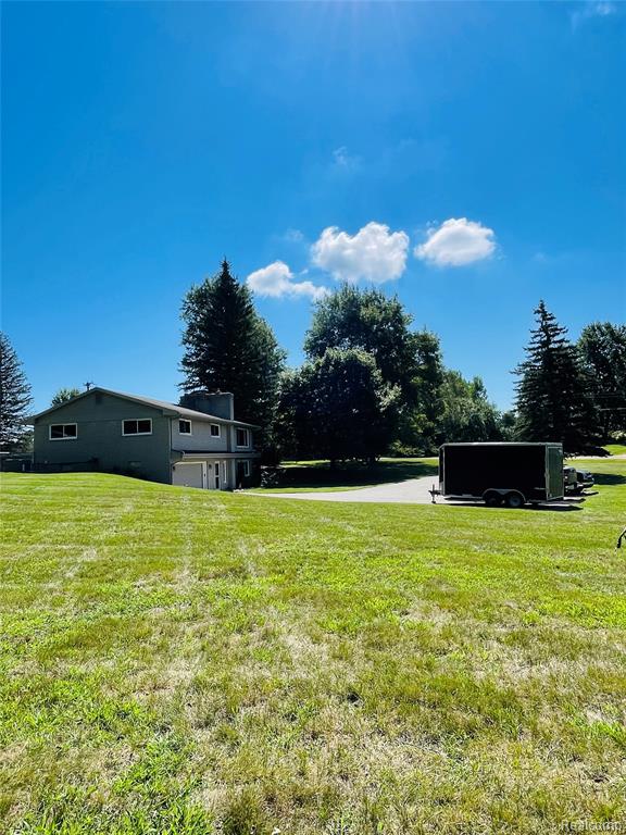 7251 Vanderploeg Lane, Imlay City, MI 48444 — Photo 38