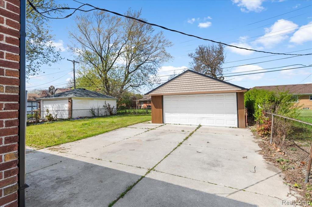 22631 Mylls Street, Saint Clair Shores, MI 48081 — Photo 22