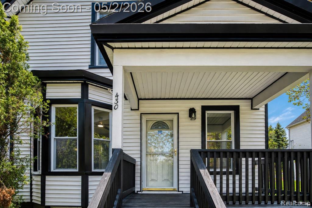 430 Holbrook Street, Detroit, MI 48202 — Photo 8