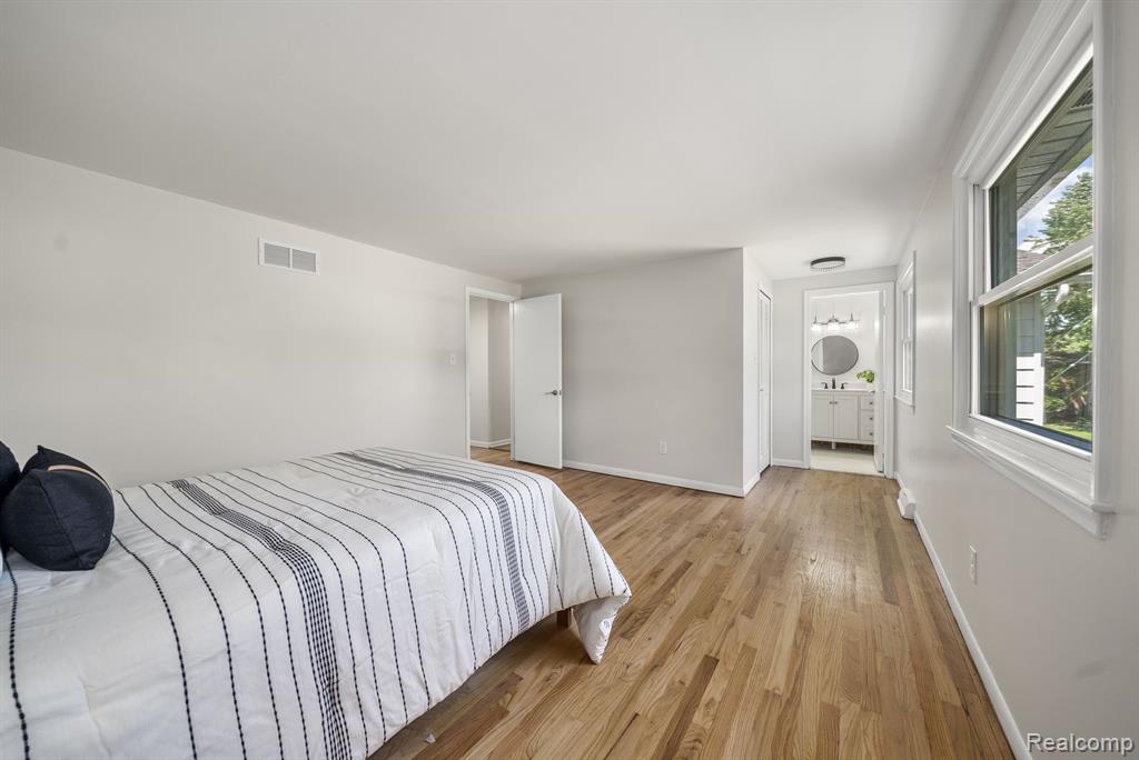 5886 SUTTERS Lane, Bloomfield Hills, MI 48301 — Photo 15