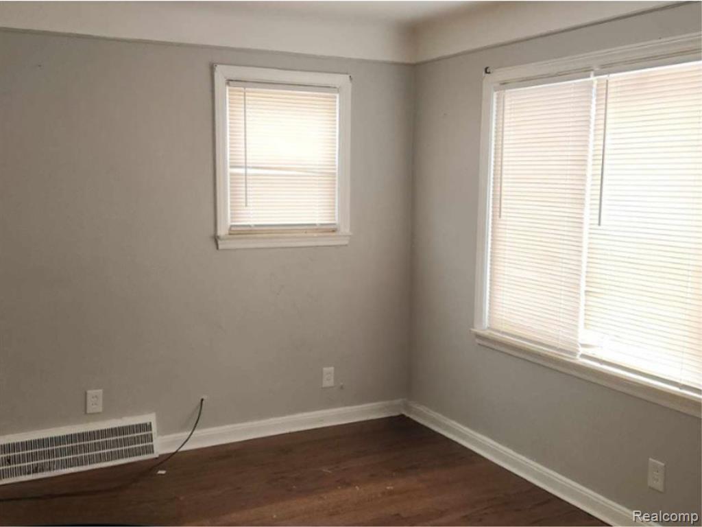 11776 Rossiter Street - Photo 5