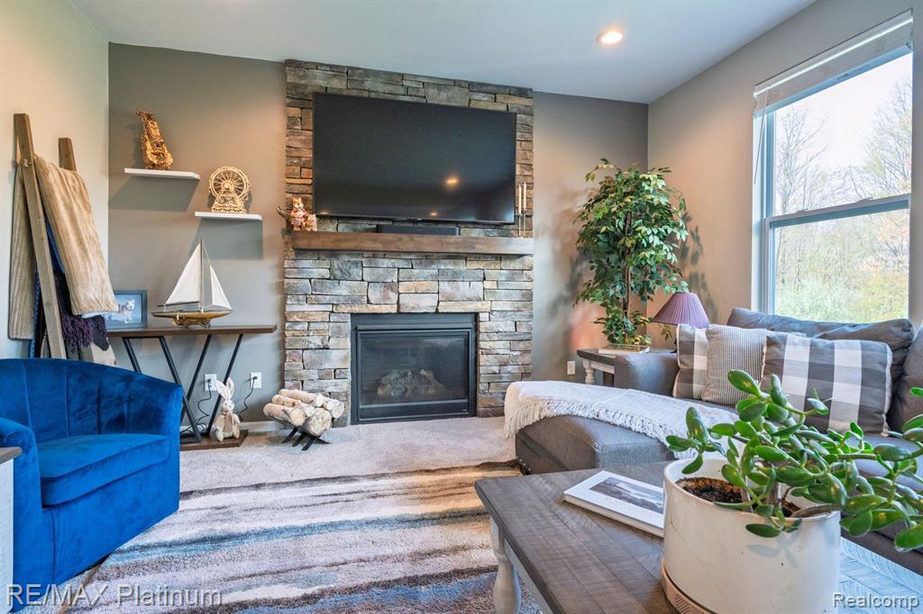 1402 SECRETARIAT Way, Howell, MI 48843 — Photo 7
