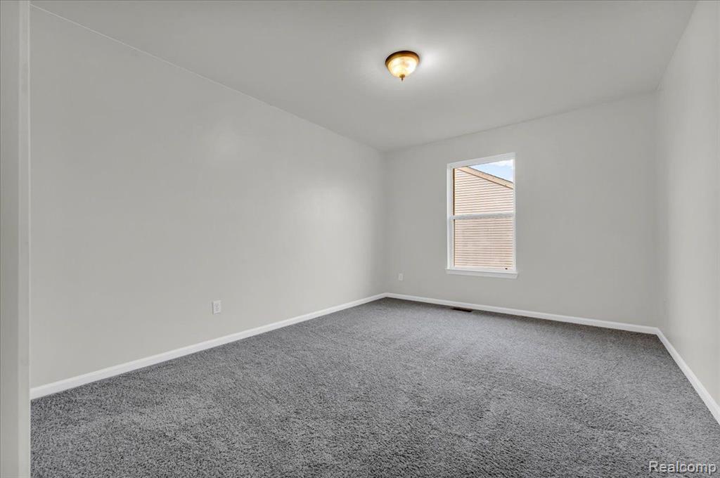 13632 COUNTRY WALK Boulevard, Van Buren, MI 48111 — Photo 35