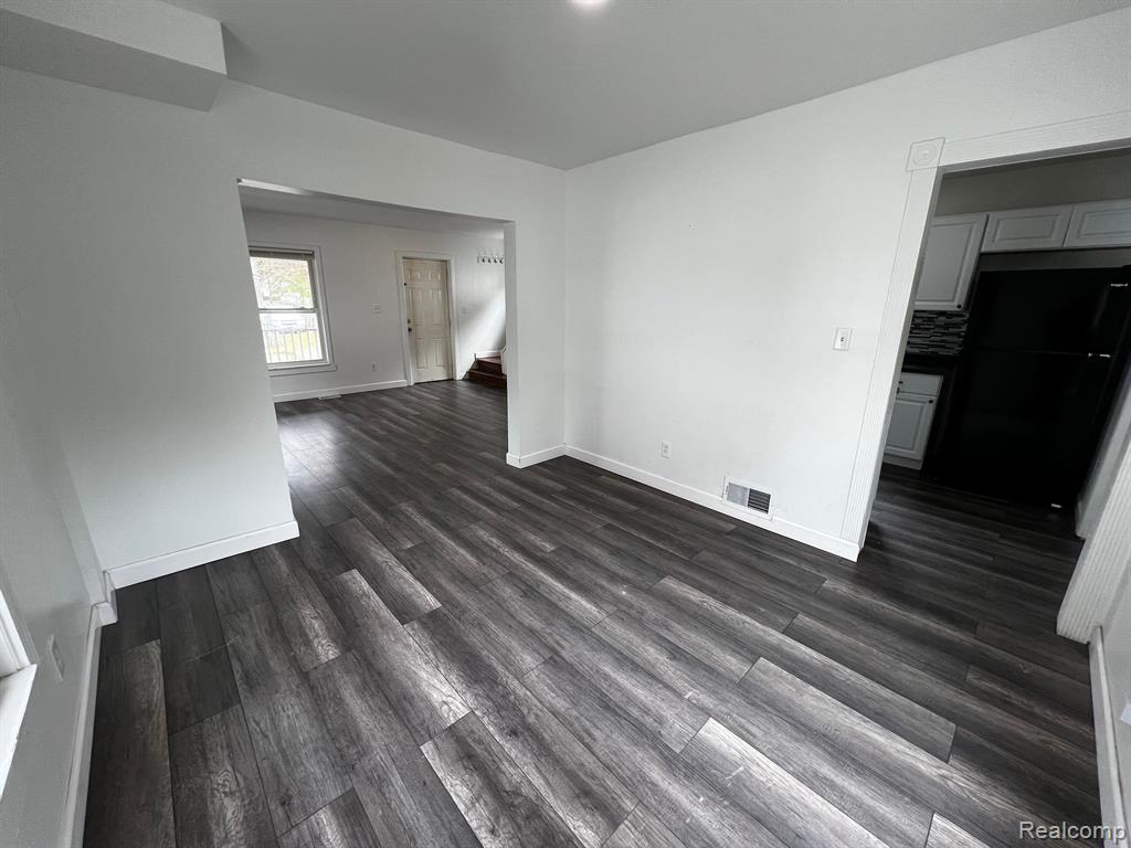 63 HAMILTON Street, Pontiac, MI 48342 — Photo 5