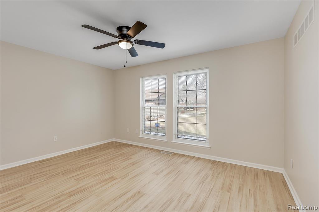 40526 Newport Drive, Plymouth, MI 48170 — Photo 17