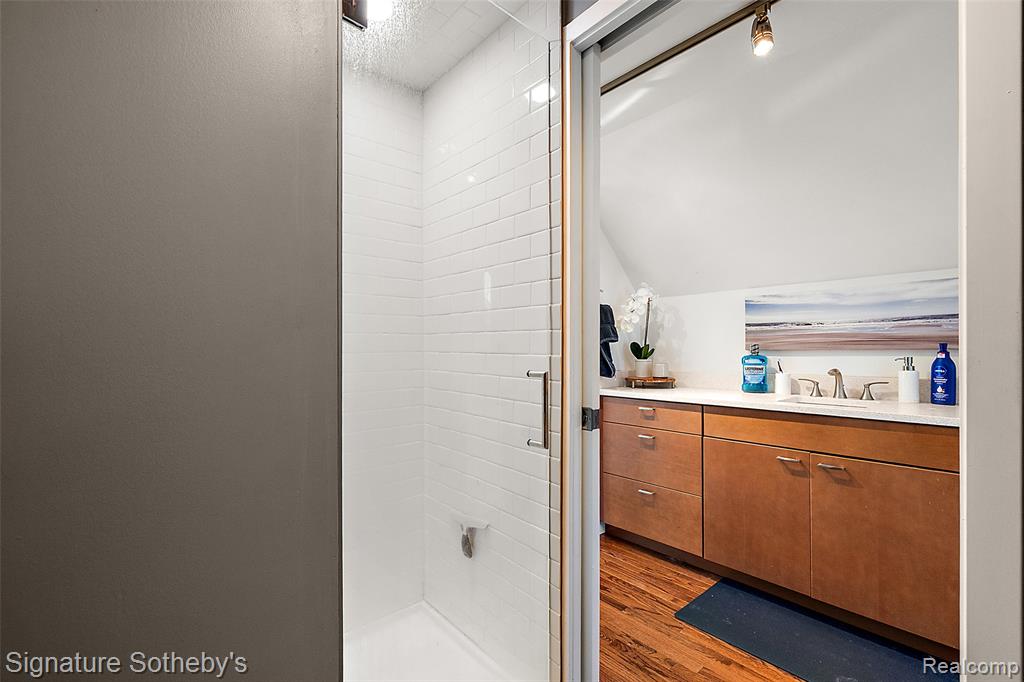 4618 Groveland Avenue, Royal Oak, MI 48073 — Photo 23