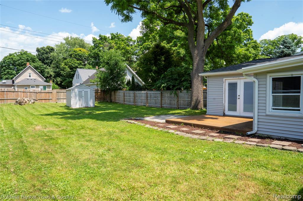 528 W Clinton Street, Howell, MI 48843 — Photo 23