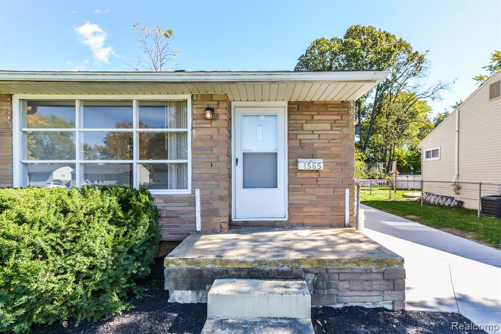 1565 JAY Avenue, Ypsilanti, MI 48198 — Photo 4