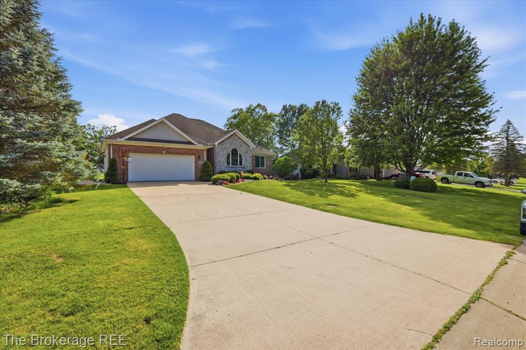 9120 Woodridge Drive, Davison, MI 48423 — Photo 8