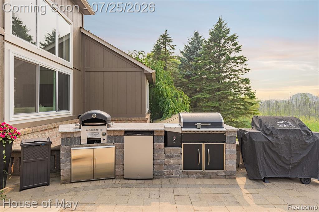 2082 Sandlewood Drive, White Lake, MI 48383 — Photo 20