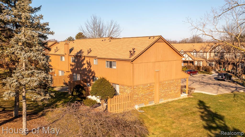 28601 REGENT N, Southfield, MI 48076 — Photo 16