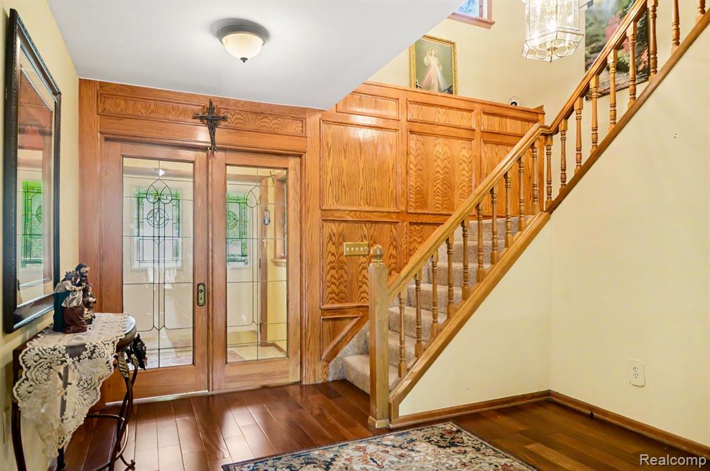 52905 Heatherway Drive, Utica, MI 48316 — Photo 5