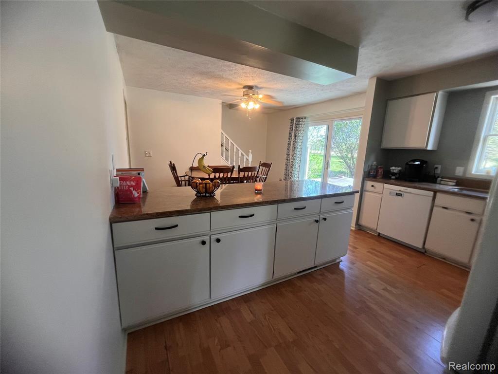 6126 Green Court, Chelsea, MI 48118 — Photo 41