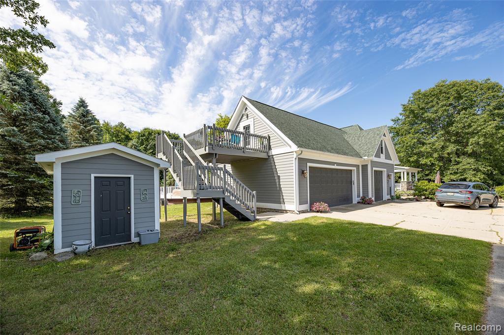 3839 Shamrock Drive, Lapeer, MI 48446 — Photo 23
