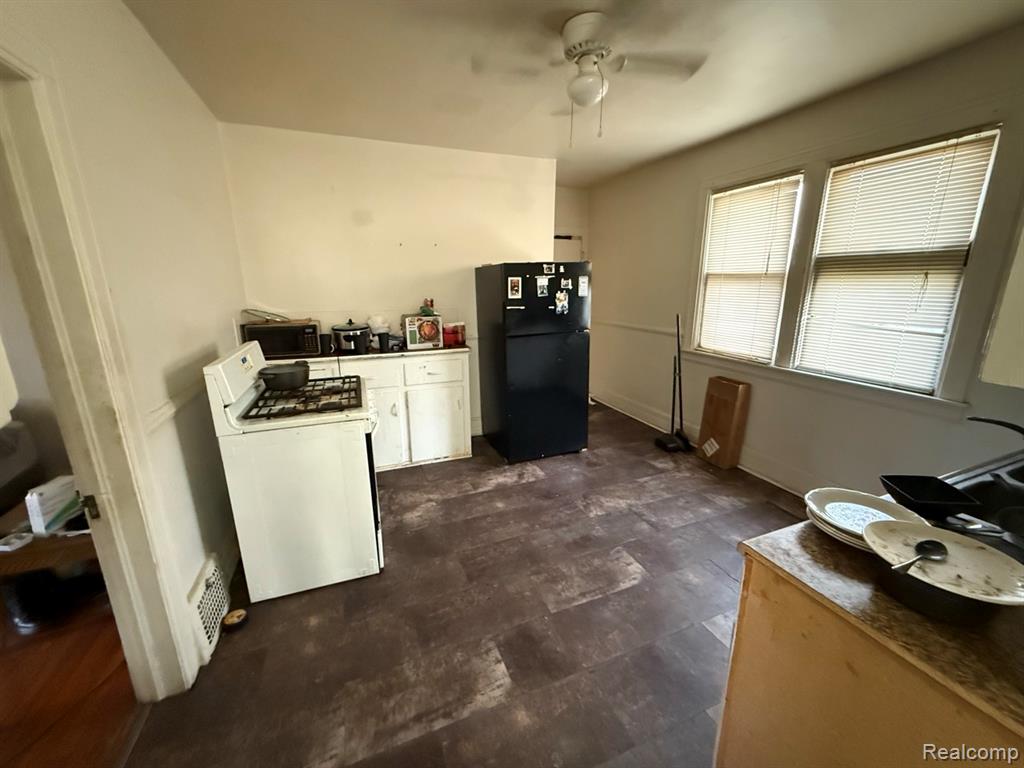 5072 Garland Street, Detroit, MI 48213 — Photo 19