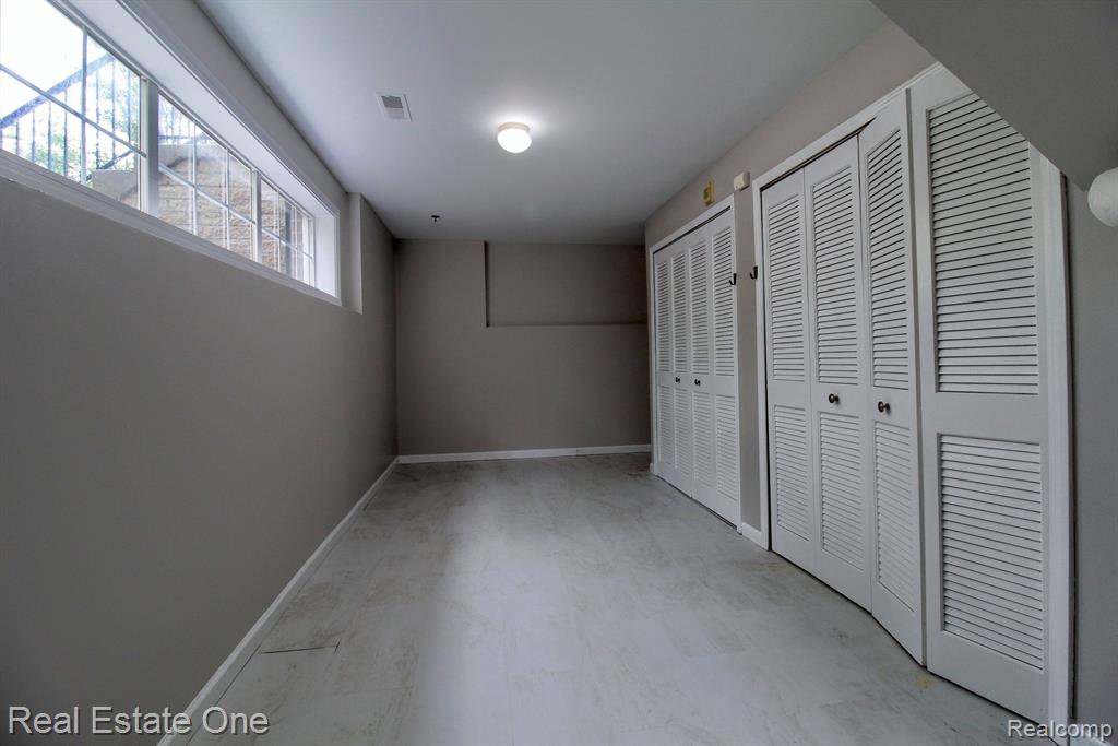 30661 ARDMORE Court, Novi, MI 48377 — Photo 17