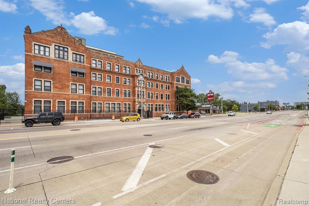 6533 E Jefferson Avenue, 323, Detroit, MI 48207 — Photo 3