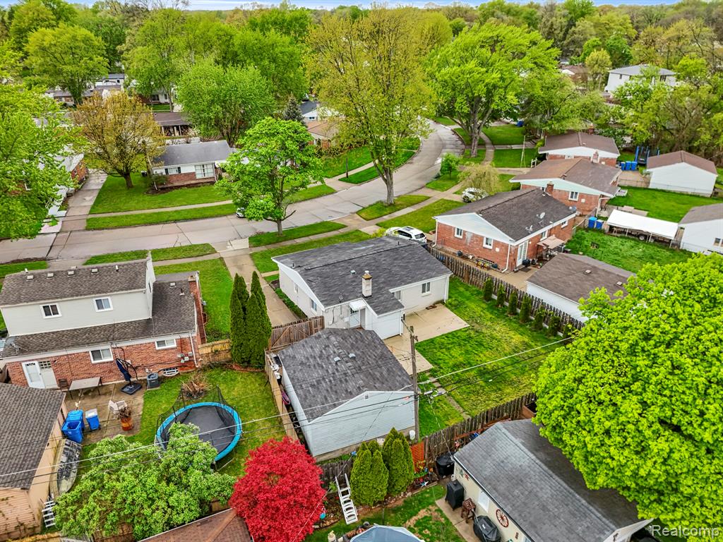 5367 Vivian Street, Dearborn Heights, MI 48125 — Photo 32