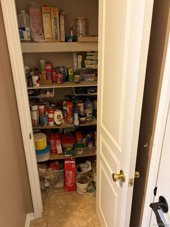 6665 Suffield Drive, Washington, MI — Photo 15