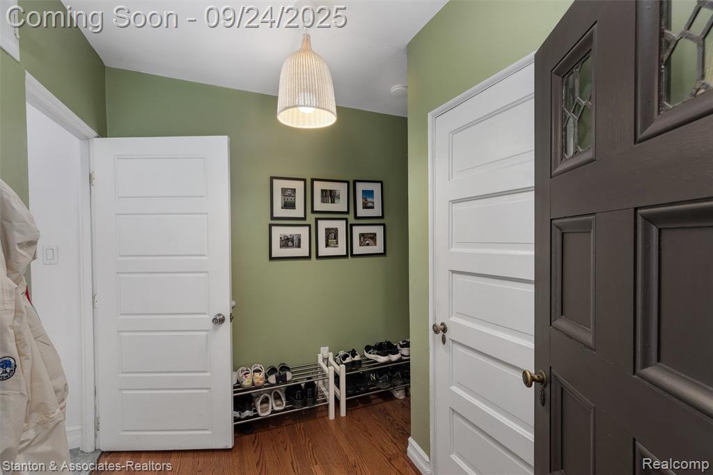 636 Waddington Street, Bloomfield Hills, MI 48301 — Photo 44
