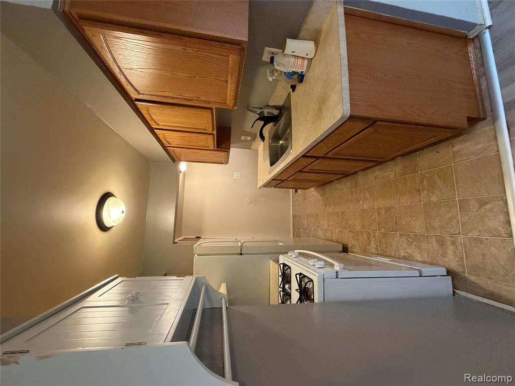 9690 Cornell, Taylor, MI 48180 — Photo 3