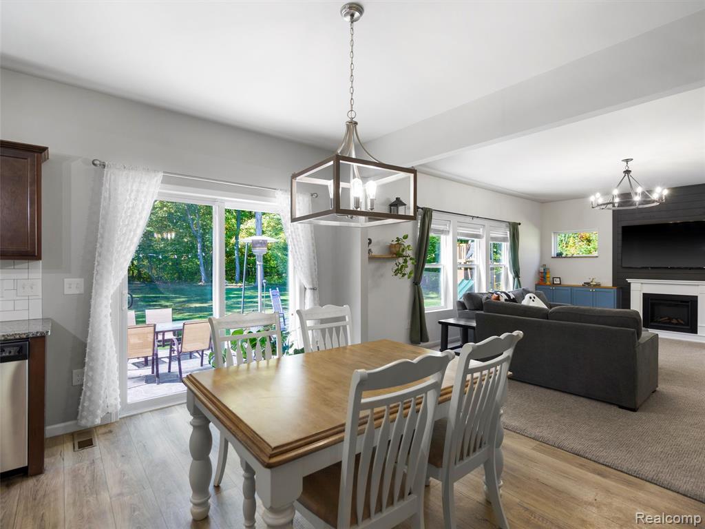 5559 Radiant Avenue, Howell, MI 48855 — Photo 14