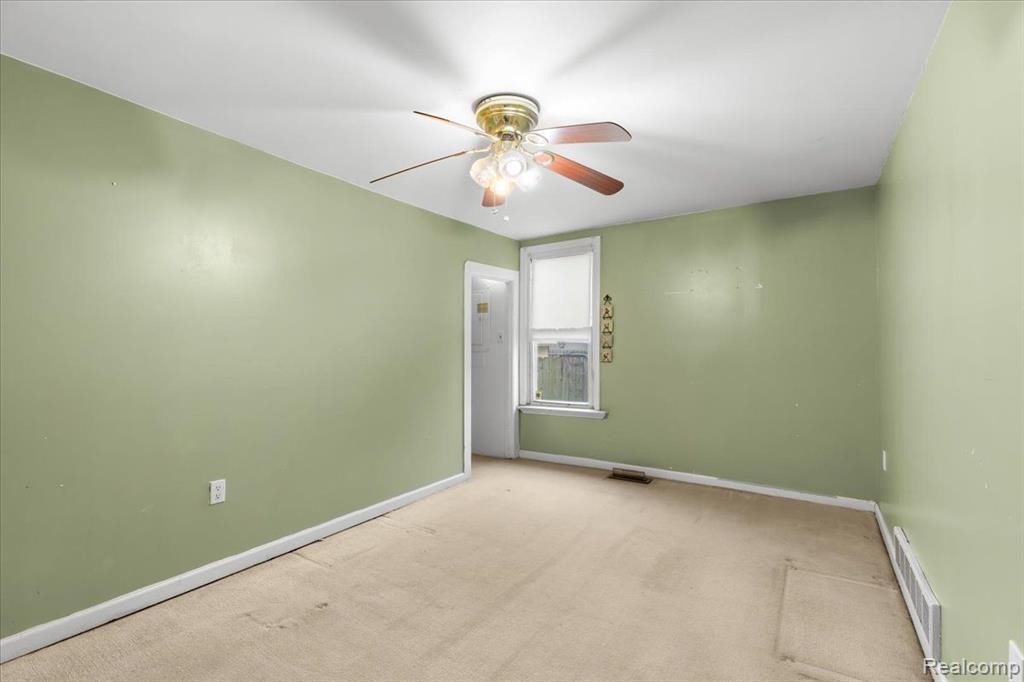 7145 Dudley Street, Taylor, MI 48180 — Photo 24